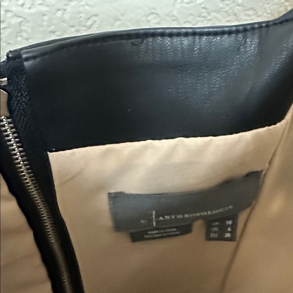 Anthropologie NWOT Faux Leather & Lace Midi Dress size 6 - Picture 8 of 8